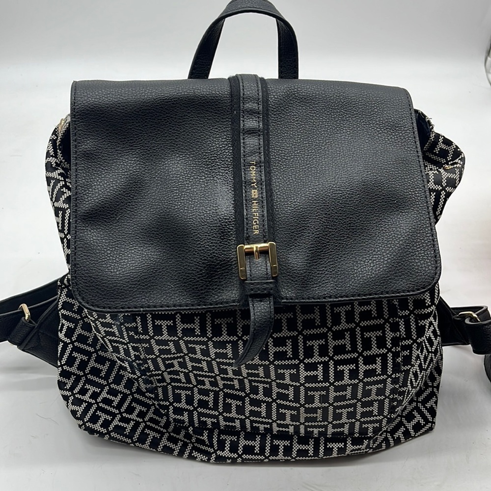 Tommy Hilfiger logo backpack navy white. BP2014A